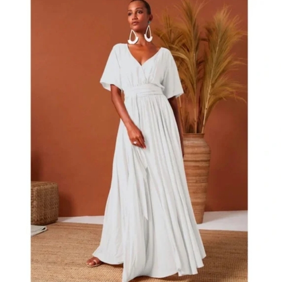 Erika Pena | White Farrah Maxi Dress NEW - Picture 1 of 8